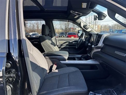 Used 2019 RAM 1500 Big Horn image 34