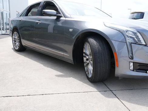Used 2018 Cadillac CT6 Premium Luxury w/ Super Cruise Package AWD/4WD image 12