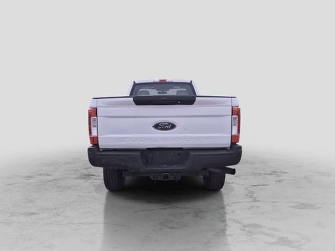 Used 2019 Ford F250 XL w/ Snow Plow Prep Package AWD/4WD image 7
