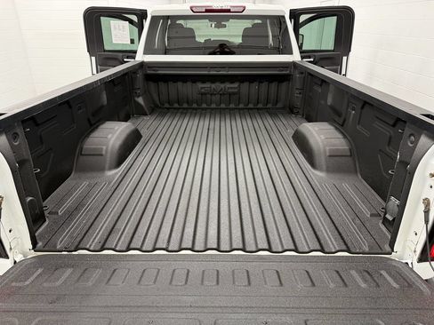 Used 2022 GMC Sierra 2500 Pro w/ Convenience Package AWD/4WD image 20