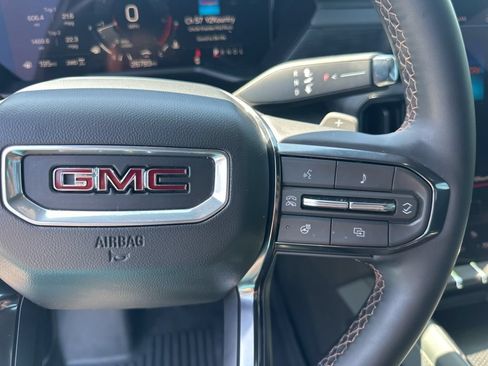 Used 2025 GMC Acadia AT4 AWD/4WD image 16