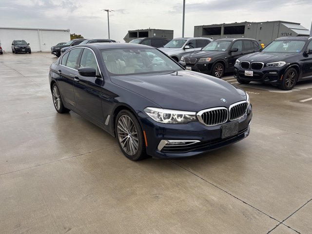 Used 2018 BMW 540i xDrive AWD/4WD image 3