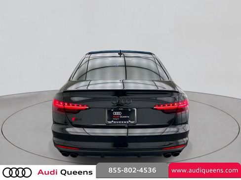 Used 2023 Audi S4 Premium Plus w/ Premium Plus Package AWD/4WD image 5