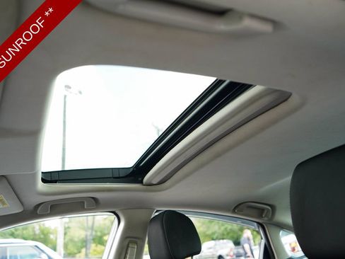Used 2021 Honda Civic EX image 12