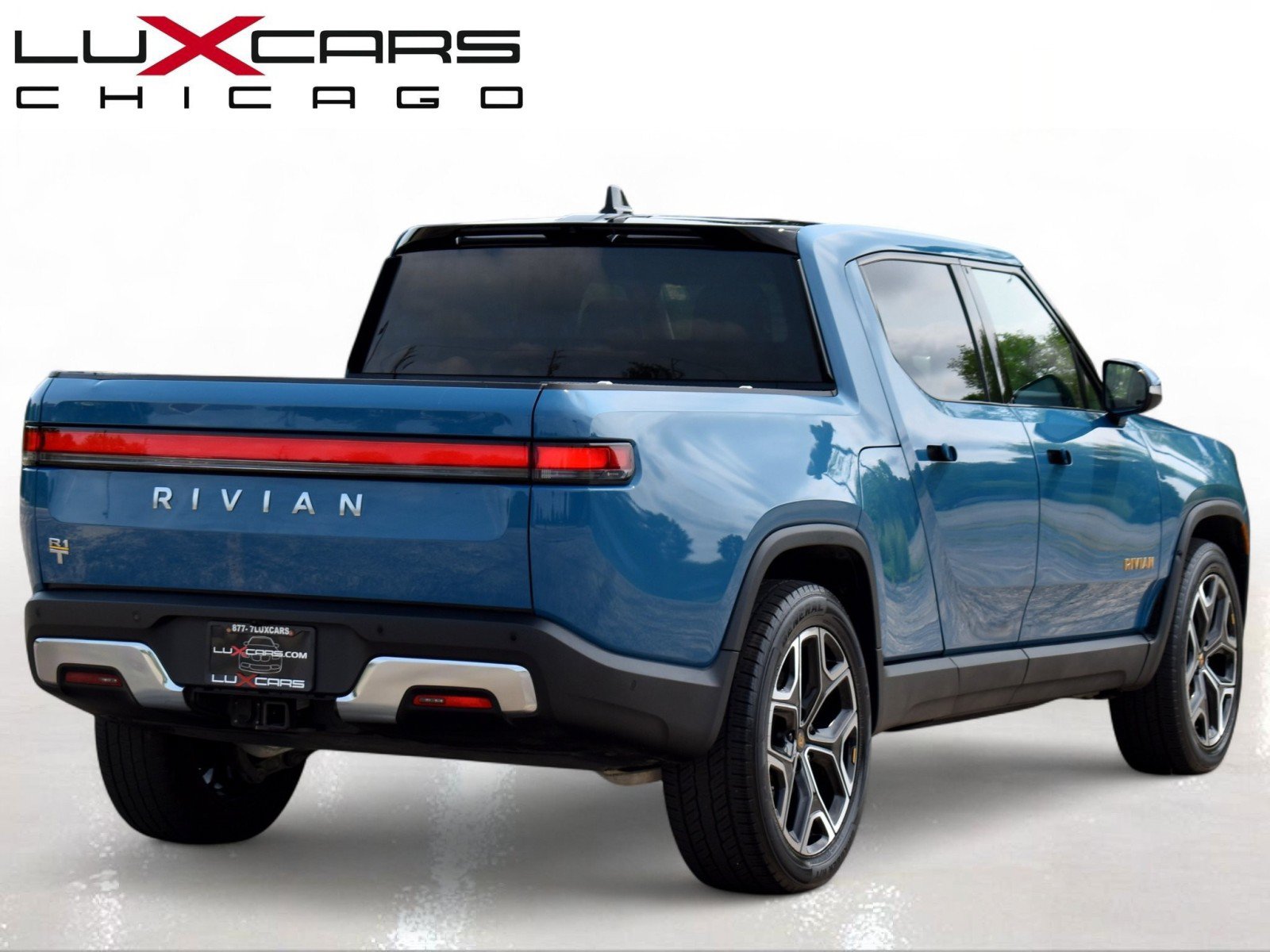 Used 2022 Rivian R1T Launch Edition AWD/4WD image 7