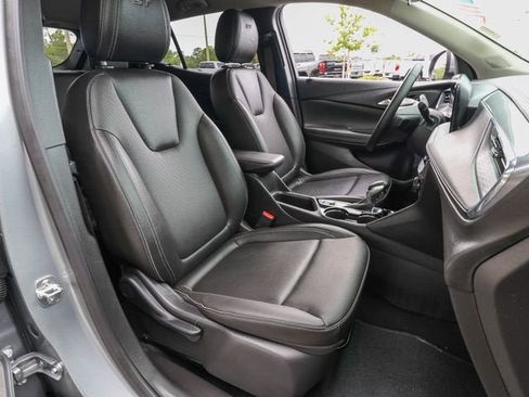 Used 2024 Buick Encore GX Sport Touring w/ Advanced Technology Package FWD image 22