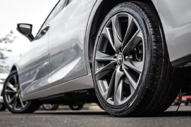 Used 2019 Lexus ES 350 F Sport w/ Accessory Package 2 FWD image 19