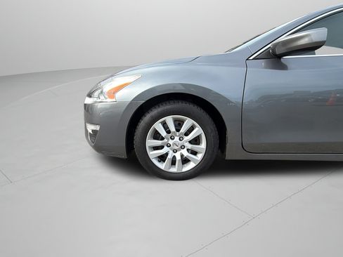 Used 2014 Nissan Altima 2.5 S FWD image 30