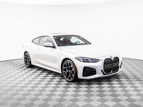 Certified 2026 BMW 430i xDrive Coupe w/ M Sport Package AWD/4WD image 8