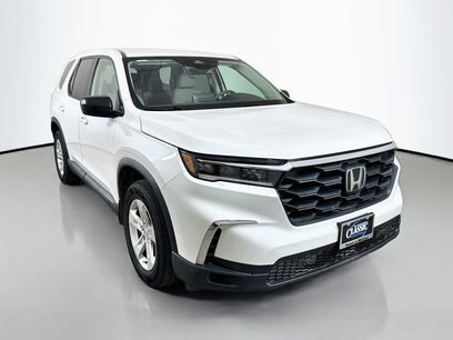 Used 2023 Honda Pilot LX