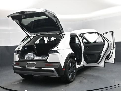 New 2026 Hyundai Ioniq 5 SEL image 19