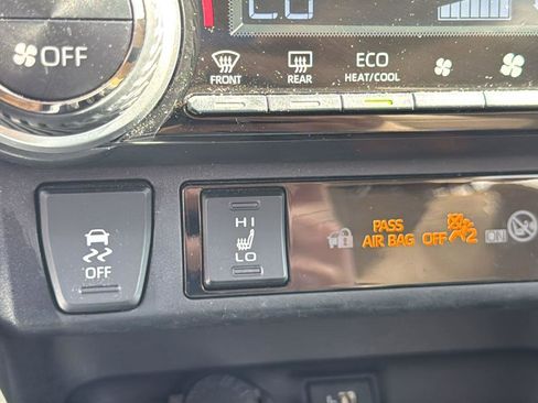 Certified 2023 Toyota RAV4 XLE Premium image 21