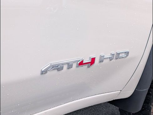 New 2026 GMC Sierra 2500 AT4 w/ AT4 Premium Plus Package AWD/4WD image 17