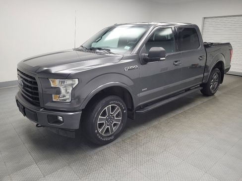 Used 2017 Ford F150 XLT w/ Equipment Group 302A Luxury image 2
