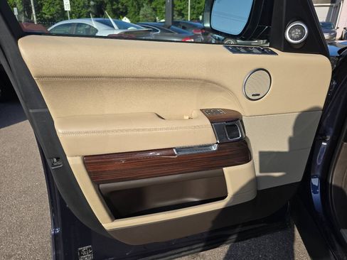 Used 2016 Land Rover Range Rover HSE AWD/4WD image 17