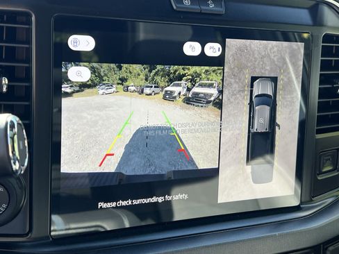 New 2026 Ford F250 Platinum w/ Tremor Off-Road Package image 19