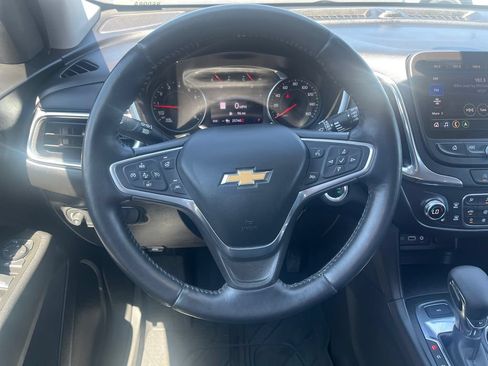 Certified 2022 Chevrolet Equinox LT AWD/4WD image 18