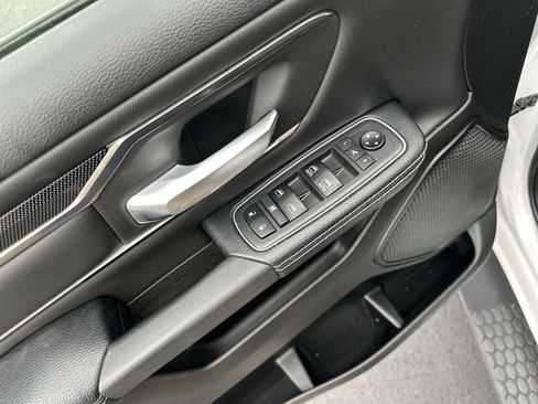 Used 2019 RAM 1500 Sport w/ Level 2 Equipment Group AWD/4WD image 17