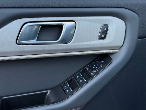 New 2026 Ford Explorer Active w/ Active Comfort Package image 16