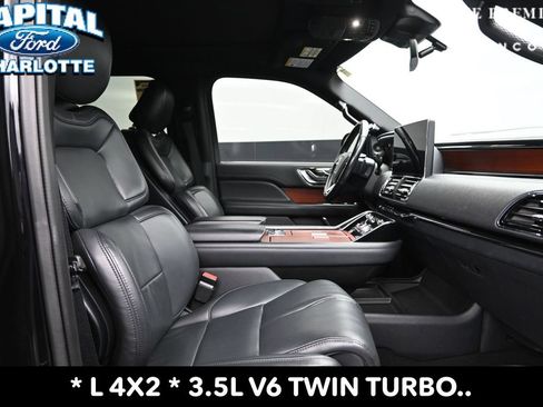 Used 2022 Lincoln Navigator L 2WD image 14