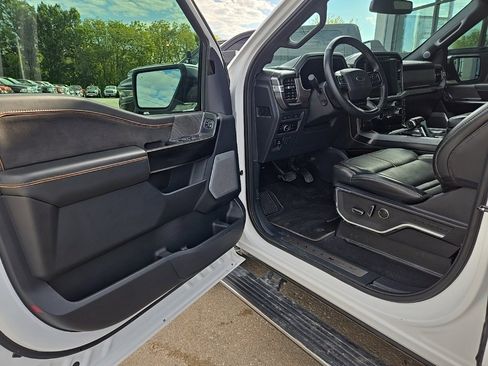 Used 2023 Ford F150 Platinum w/ FX4 Off-Road Package image 43