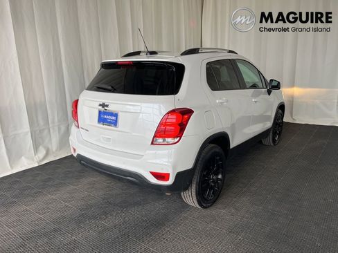 Used 2022 Chevrolet Trax LT w/ Driver Confidence Package AWD/4WD image 28