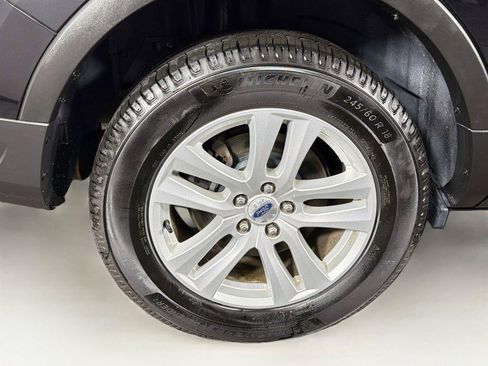 Used 2019 Ford Explorer XLT w/ Equipment Group 202A AWD/4WD image 35