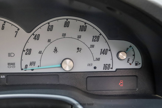 Used 2002 Ford Thunderbird RWD image 34