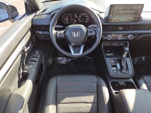 Used 2025 Honda CR-V Sport Touring image 31