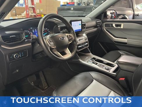 Used 2023 Ford Explorer XLT w/ Equipment Group 202A AWD/4WD image 6