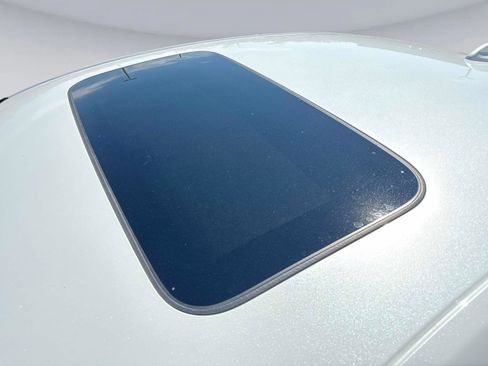 Certified 2023 Honda Accord Touring image 32