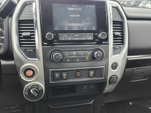 Used 2021 Nissan Titan SV w/ Accessory Utility Package image 28