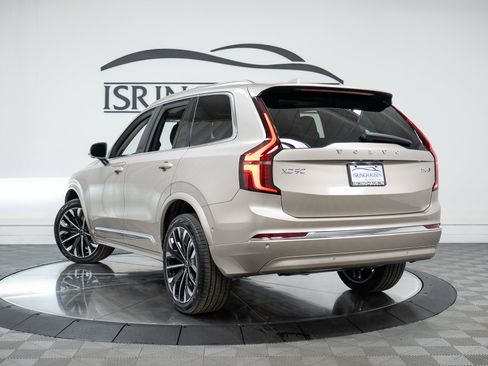 New 2026 Volvo XC90 B6 Plus image 29