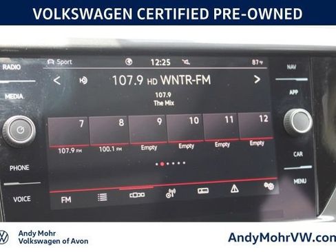 Used 2023 Volkswagen Taos SEL AWD/4WD image 37