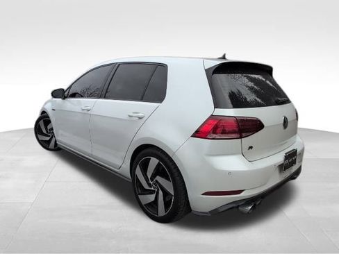 Used 2018 Volkswagen Golf R 4-Door image 5