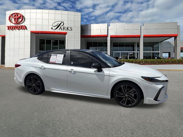 Certified 2025 Toyota Camry XSE FWD image 1