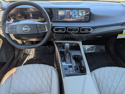 New 2026 Nissan Sentra SL w/ Floor Mat Package FWD image 10