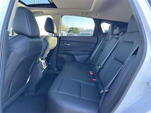 New 2026 Nissan Murano SL image 13