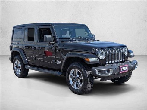 Used 2021 Jeep Wrangler Unlimited Sahara AWD/4WD image 3