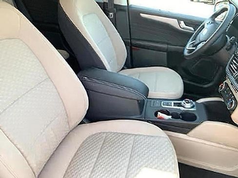 Used 2021 Ford Escape SE AWD/4WD image 12