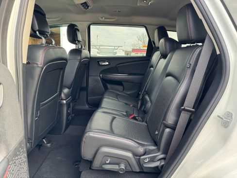 Used 2017 Dodge Journey GT w/ Driver Convenience Group image 16