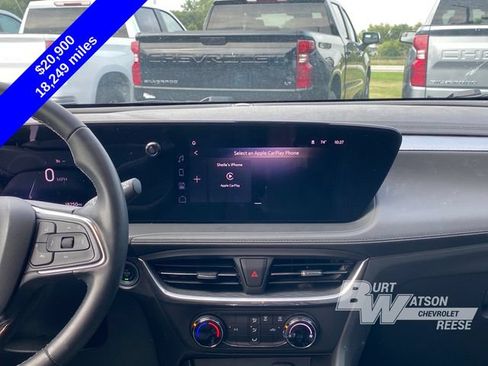 Used 2024 Buick Encore GX Preferred FWD image 17