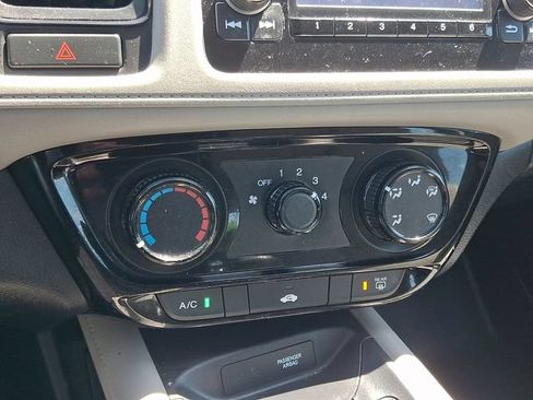 Used 2016 Honda HR-V LX image 14