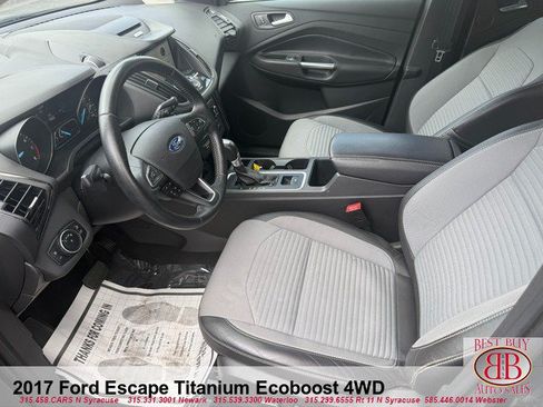Used 2017 Ford Escape Titanium AWD/4WD image 9