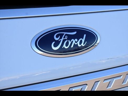 Used 2019 Ford Expedition XLT RWD image 49
