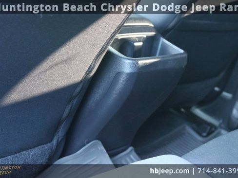 Used 2023 Toyota Tacoma TRD Off-Road image 34