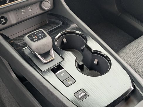 New 2026 Nissan Rogue SV FWD image 19