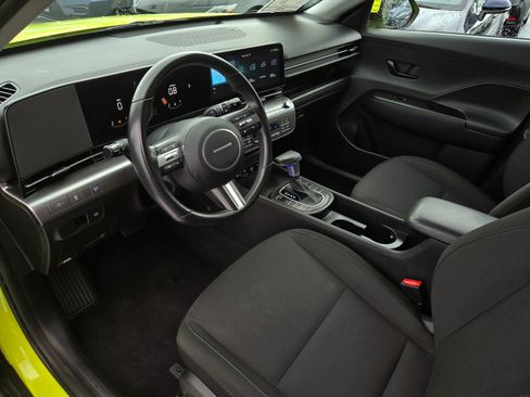 Used 2024 Hyundai Kona SEL image 8