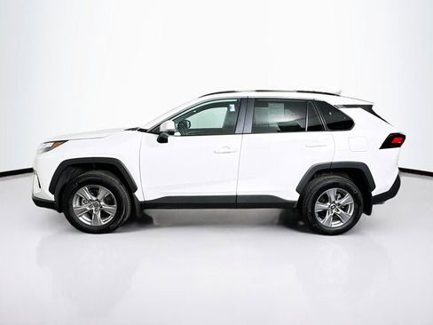 Used 2025 Toyota RAV4 XLE w/ Convenience Package image 8