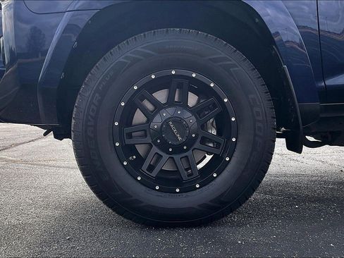 Used 2020 Toyota 4Runner SR5 Premium image 9